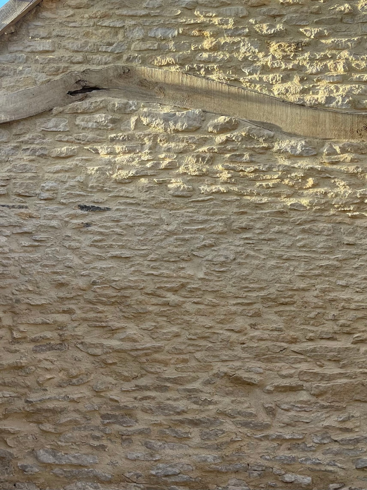 Traditional stone masonry wall